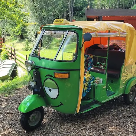 Glamping U Zabky Hytte *