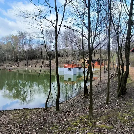 Glamping U Zabky Hytte *