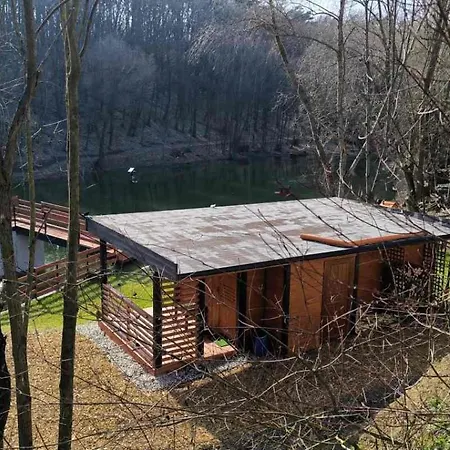 Glamping U Zabky Lodge Mostkovice